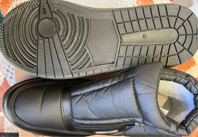 Botas de hombre negras con cremallera