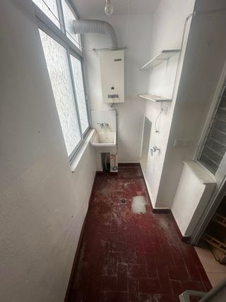 Piso 3 dormitorios, 2 baños, gran salón y cocina