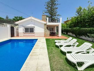 Chalet en venta en Los Boliches en Fuengirola
