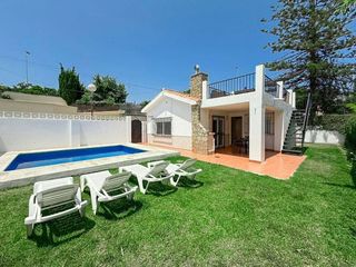 Chalet en venta en Los Boliches en Fuengirola