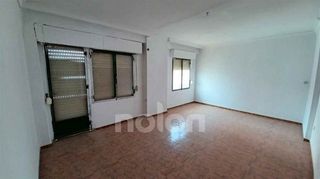 Piso en venta en Yecla