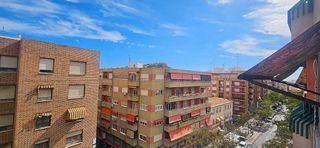 Piso en venta en Pla de Bon Repós en Alicante