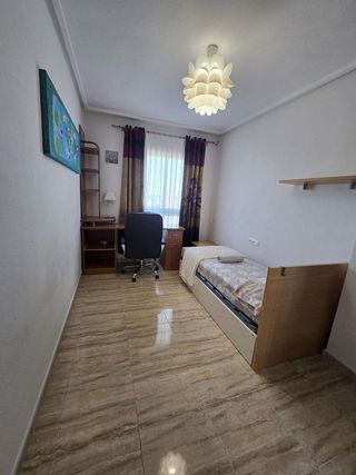 Ático en venta en Pueblo Poniente en Benidorm