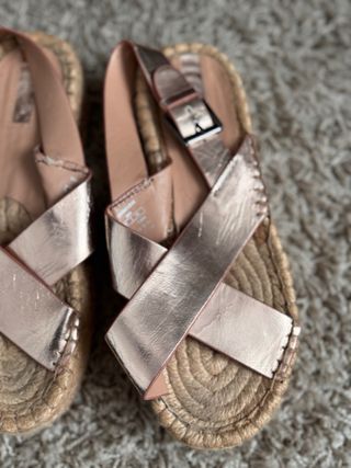 Sandalias doradas/rosas plataforma talla 38