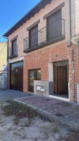 Casa adosada en venta en Medina del Campo