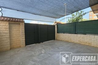 Casa en venta en El Mercado en Manises