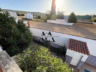Chalet en venta en Lucena