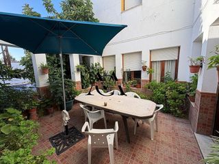 Chalet en venta en Lucena