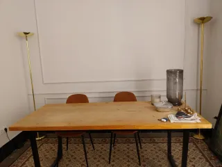 Tapa de mesa de madera sin patas