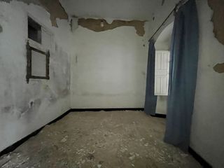 Casa adosada en venta en Lora del Río