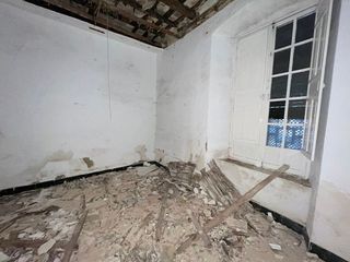 Casa adosada en venta en Lora del Río