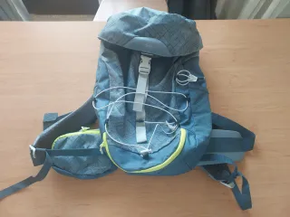 Mochila senderismo azul y verde