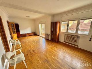 Piso en venta en Plaça Catalunya en Manresa