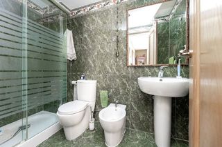 Piso en venta en Pajaritos - Plaza de Toros en Granada