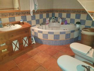 Chalet en venta en Bajadilla - Fuente Nueva en Algeciras