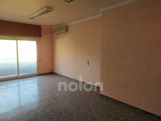 Piso en venta en Iznalloz