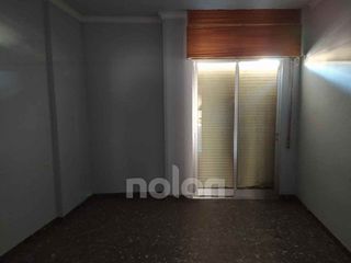 Piso en venta en Iznalloz