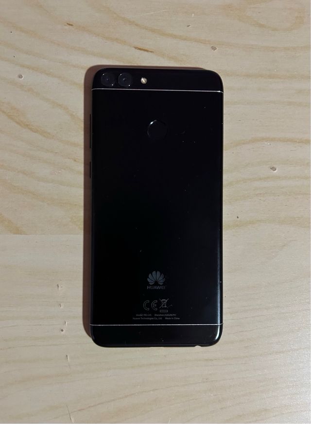 Huawei P smart negro