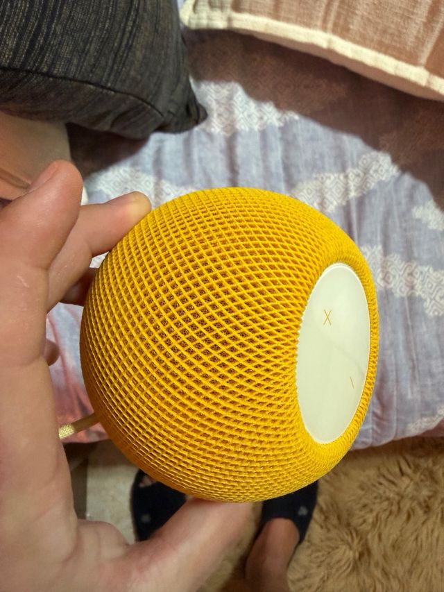 HomePod mini Apple amarillo