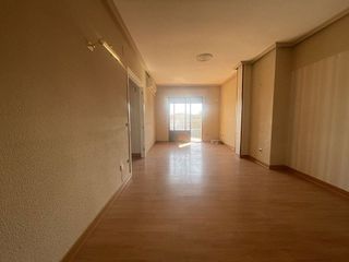 Piso en venta en Carolina (La)