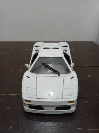 Macchina Lamborghini Diablo 1/18 Maisto