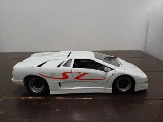 Macchina Lamborghini Diablo 1/18 Maisto