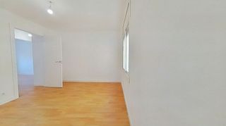 Piso en venta en Creu de Barberà en Sabadell