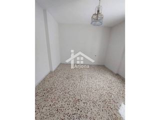Piso en venta en Lucena