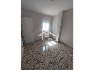 Piso en venta en Lucena