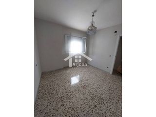 Piso en venta en Lucena