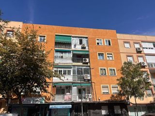 Piso en venta en Juan de la Cierva en Getafe