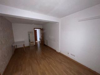Piso en venta en Juan de la Cierva en Getafe