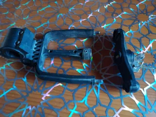 Antirrobo integral para casco de moto