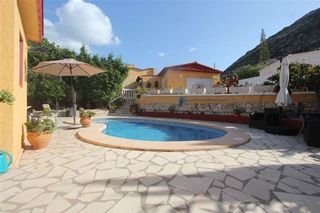 Chalet en venta en Zona Puerto Blanco - Maryvilla en Calpe/Calp