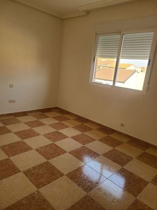 Casa adosada en venta en Fuensalida