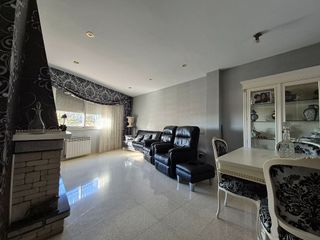 Casa adosada en venta en Riera Alta - Llatí en Santa Coloma de Gramanet