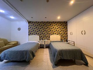 Casa adosada en venta en Riera Alta - Llatí en Santa Coloma de Gramanet