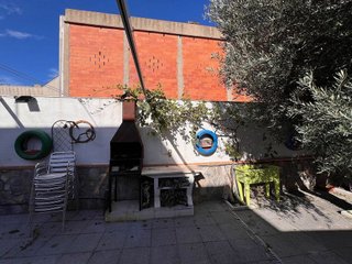Casa adosada en venta en Riera Alta - Llatí en Santa Coloma de Gramanet