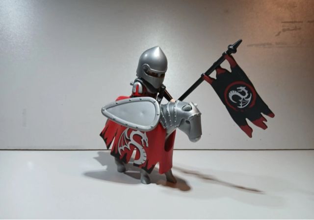 Playmobil Caballero Dragón Blanco
