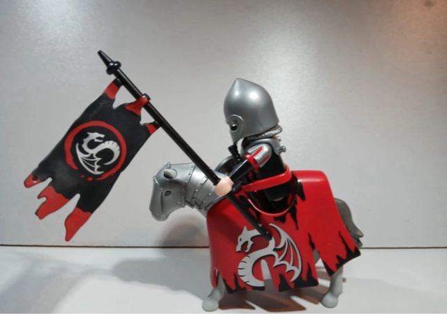 Playmobil Caballero Dragón Blanco