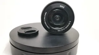 Obiettivo Sony E 16-50mm f/3.5-5.6 OSS