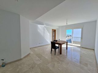 Piso en venta en Camino Viejo de Málaga en Vélez-Málaga