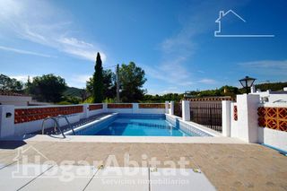 Chalet en venta en Vilamarxant