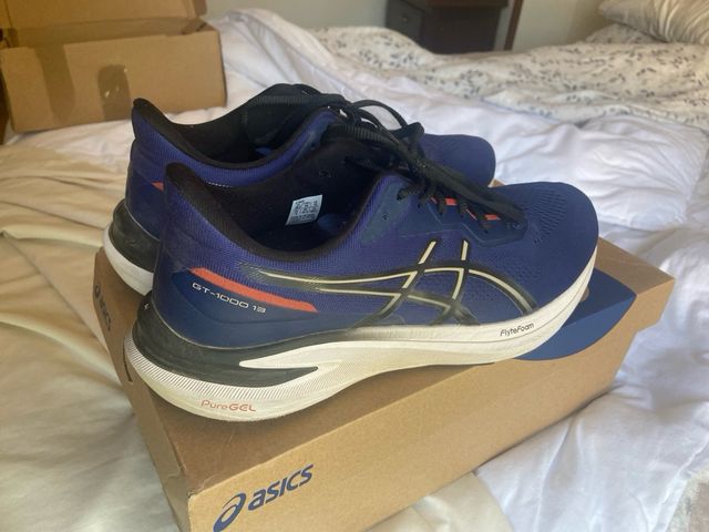 Zapatillas Asics GT-1000 13 Talla 44