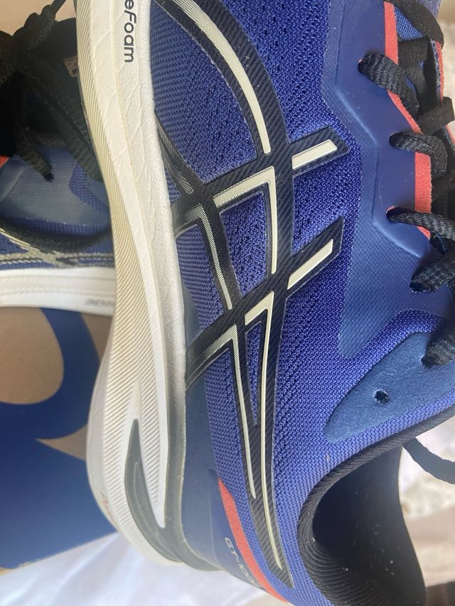 Zapatillas Asics GT-1000 13 Talla 44