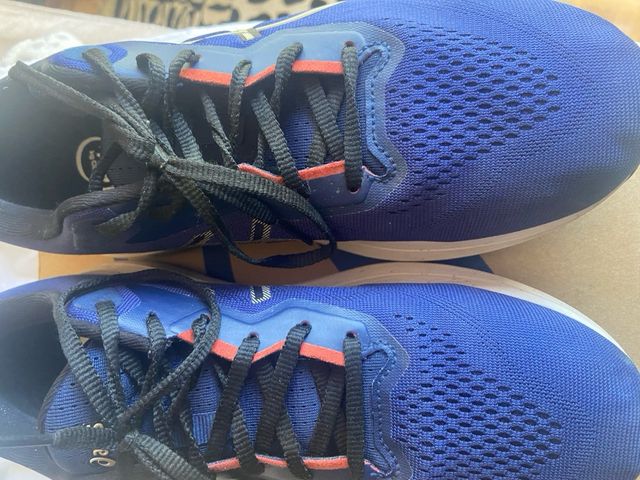 Zapatillas Asics GT-1000 13 Talla 44