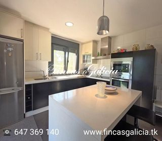 Chalet en venta en Verín