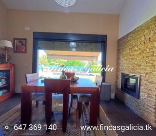 Chalet en venta en Verín