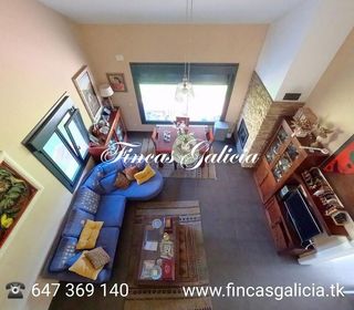 Chalet en venta en Verín