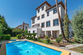 Chalet en venta en Albolote